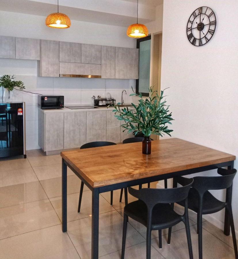 Staycationbyrieymona - 3br Condo, Clio 2,